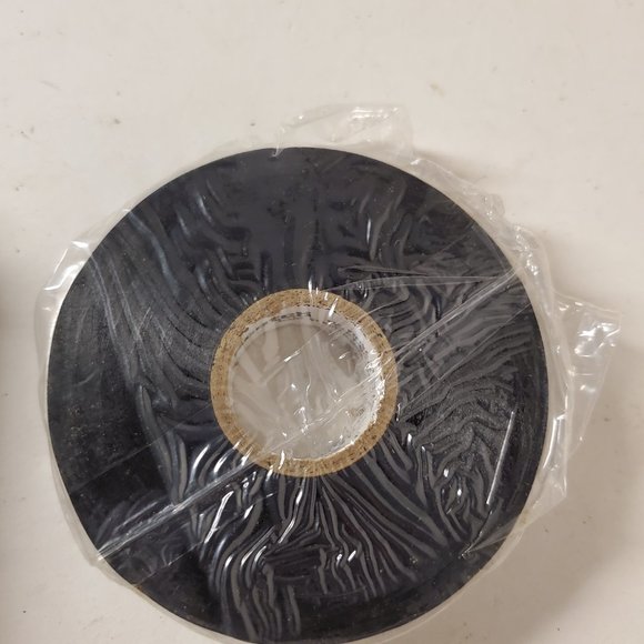 Vintage Scotch Brand 17 Vinyl Plastic Electric Tape & Box 3M Company - Picture 6 of 7